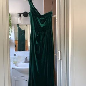 Velvet green formal windsor dress